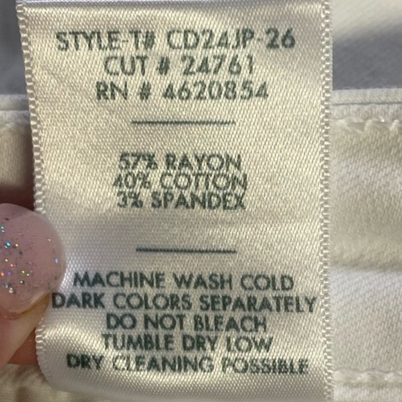 Just Black Denim - Skinny Jean In White - Picture 8 of 8